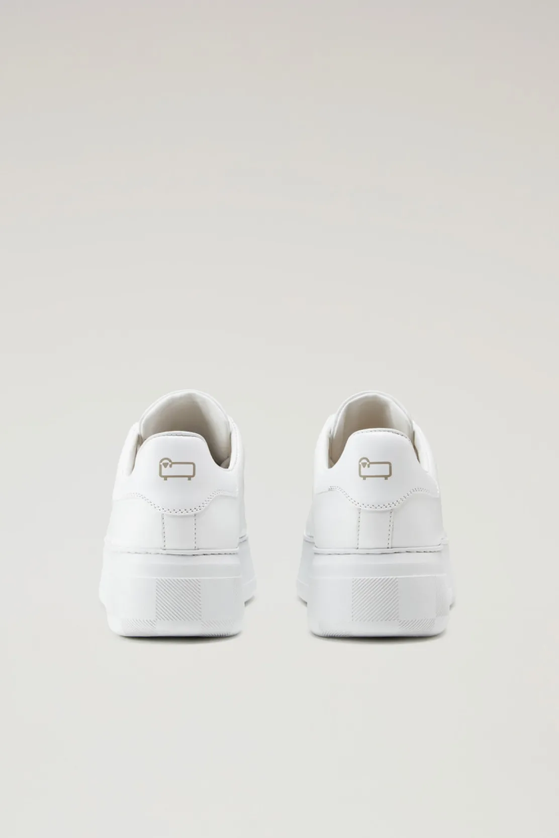 Sneakers>Woolrich Sneakers Chunky Court In Pelle White White