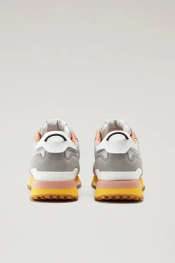 Sneakers><noscript><img width=