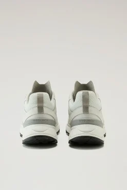 Sneakers><noscript><img width=