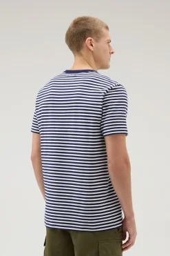 T-shirt><noscript><img width=