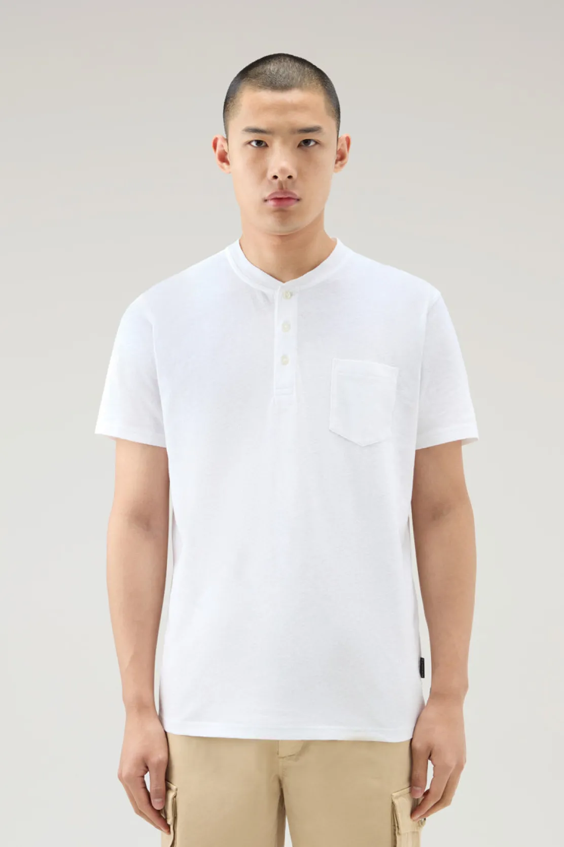 T-shirt>Woolrich T-shirt Henley In Misto Cotone E Lino Bright White