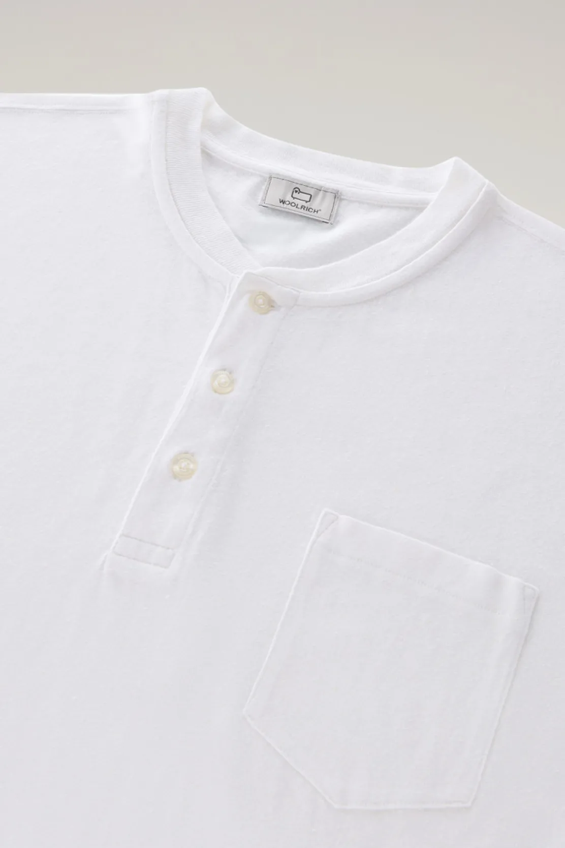 T-shirt>Woolrich T-shirt Henley In Misto Cotone E Lino Bright White