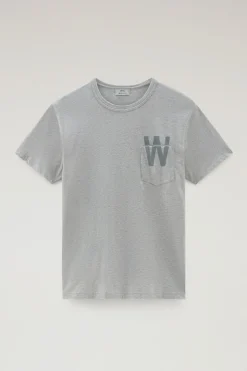 T-shirt><noscript><img width=