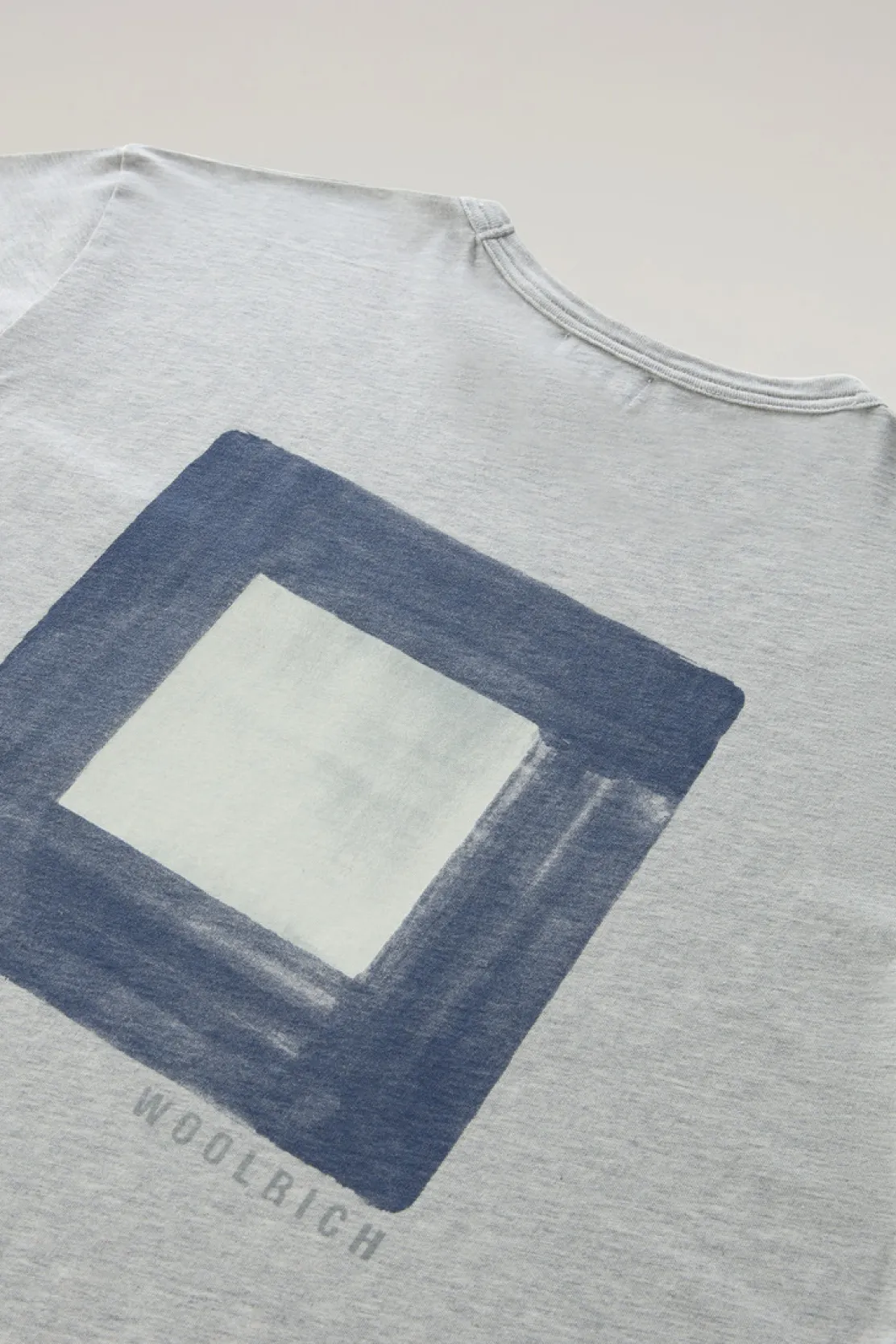T-shirt>Woolrich T-shirt In Puro Cotone Con Taschino Light Grey Melange