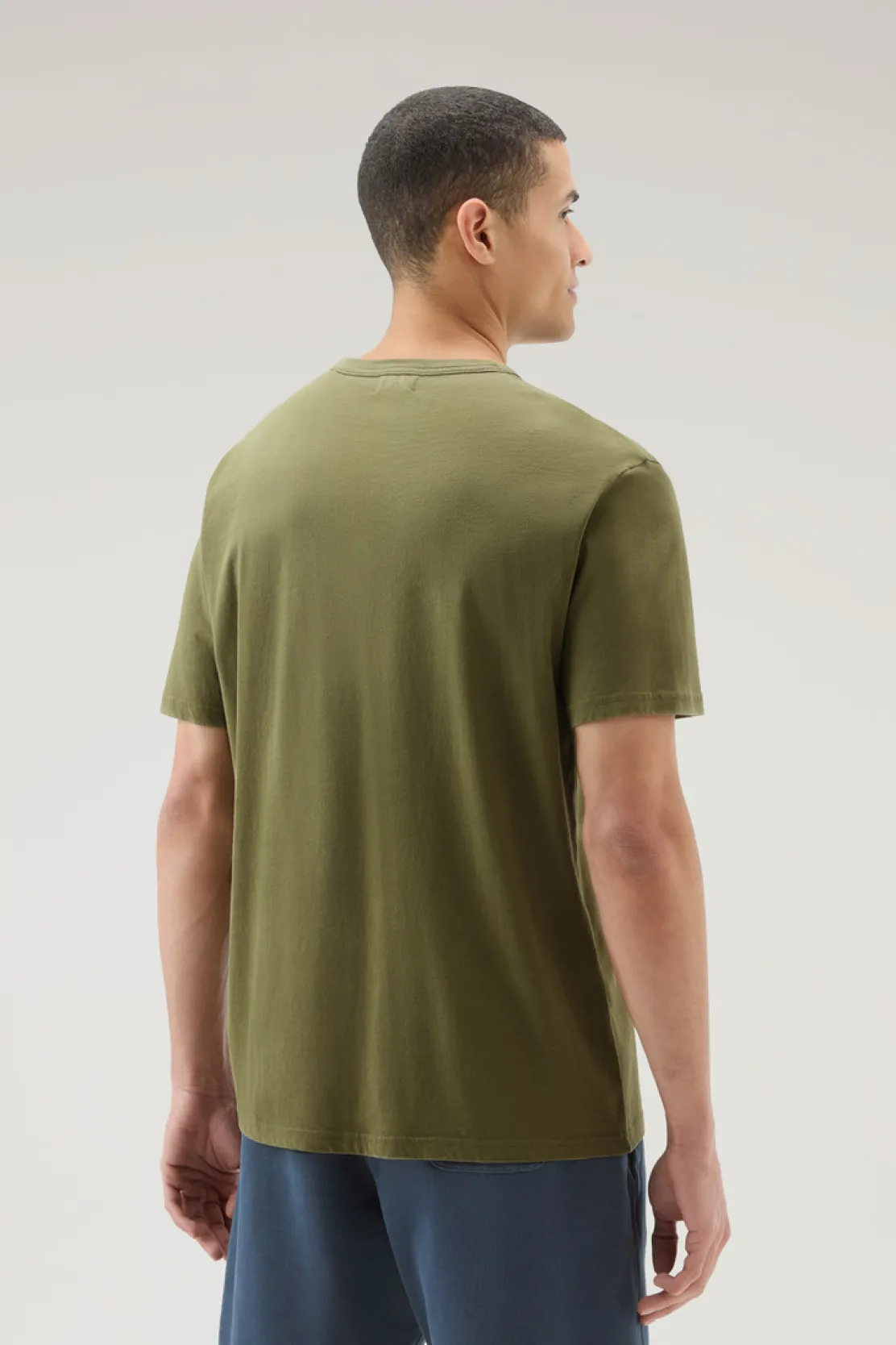 T-shirt>Woolrich T-shirt In Puro Cotone Con Stampa Outermates Lake Olive