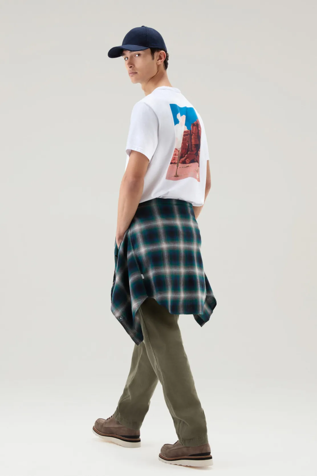 T-shirt>Woolrich T-shirt In Puro Cotone Con Grafica Western Sul Retro Bright White