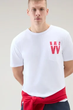 T-shirt><noscript><img width=