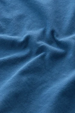 T-shirt><noscript><img width=