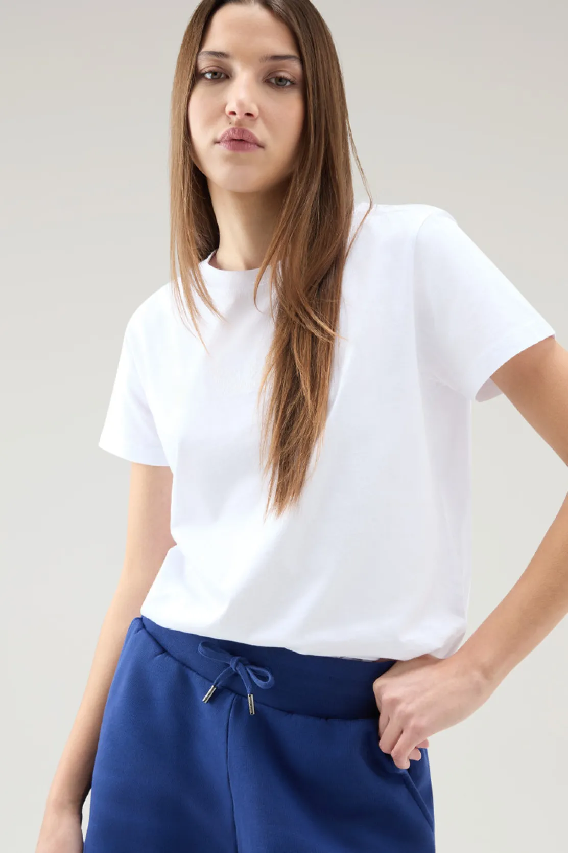 T-shirt e polo>Woolrich T-shirt In Puro Cotone Con Logo Ricamato Bright White