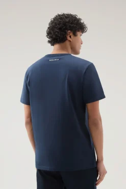 T-shirt><noscript><img width=
