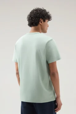 T-shirt><noscript><img width=