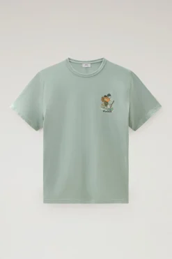 T-shirt><noscript><img width=