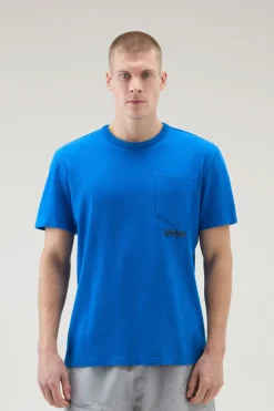 T-shirt>Woolrich T-shirt In Puro Cotone Con Stampa Trail Snorkel Blue