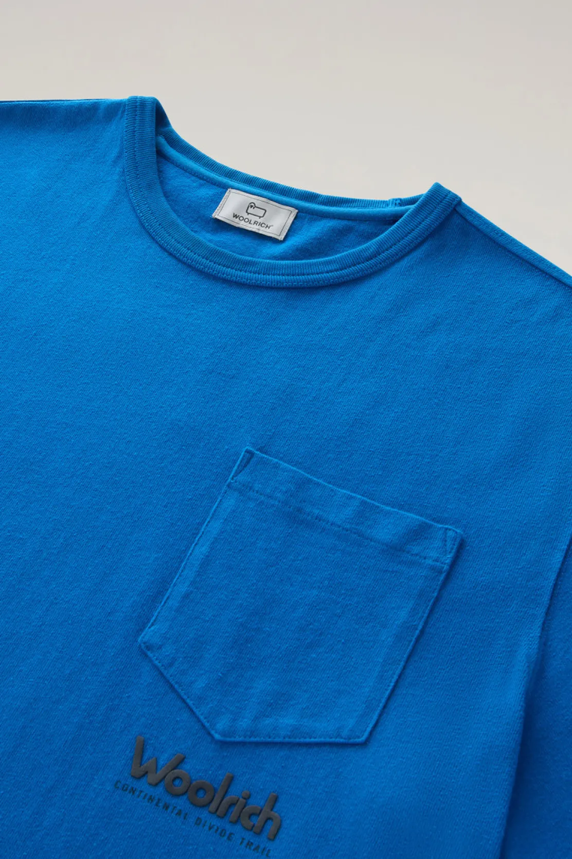 T-shirt>Woolrich T-shirt In Puro Cotone Con Stampa Trail Snorkel Blue