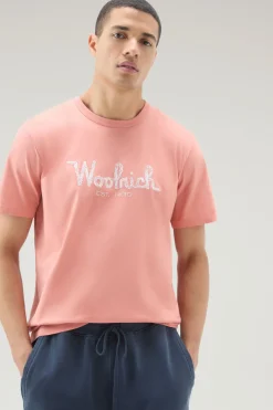 T-shirt><noscript><img width=