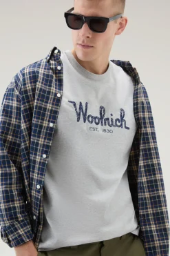 T-shirt><noscript><img width=