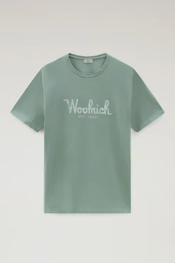 T-shirt><noscript><img width=