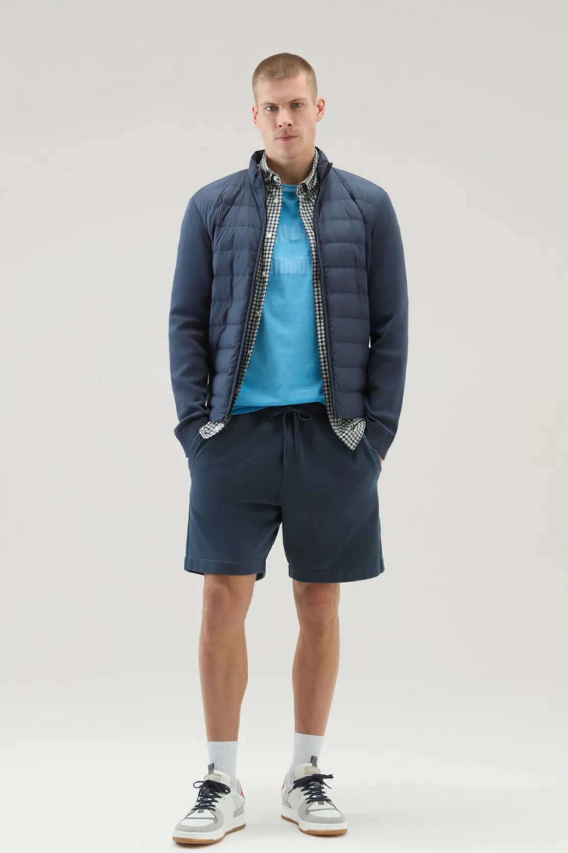 T-shirt>Woolrich T-shirt Tinta In Capo In Puro Cotone Con Stampa Alaskan Blue
