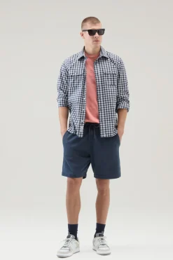 T-shirt>Woolrich T-shirt Tinta In Capo In Puro Cotone Con Stampa Coral Sand