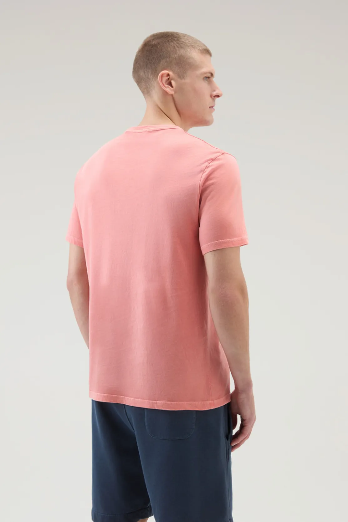 T-shirt>Woolrich T-shirt Tinta In Capo In Puro Cotone Con Stampa Coral Sand
