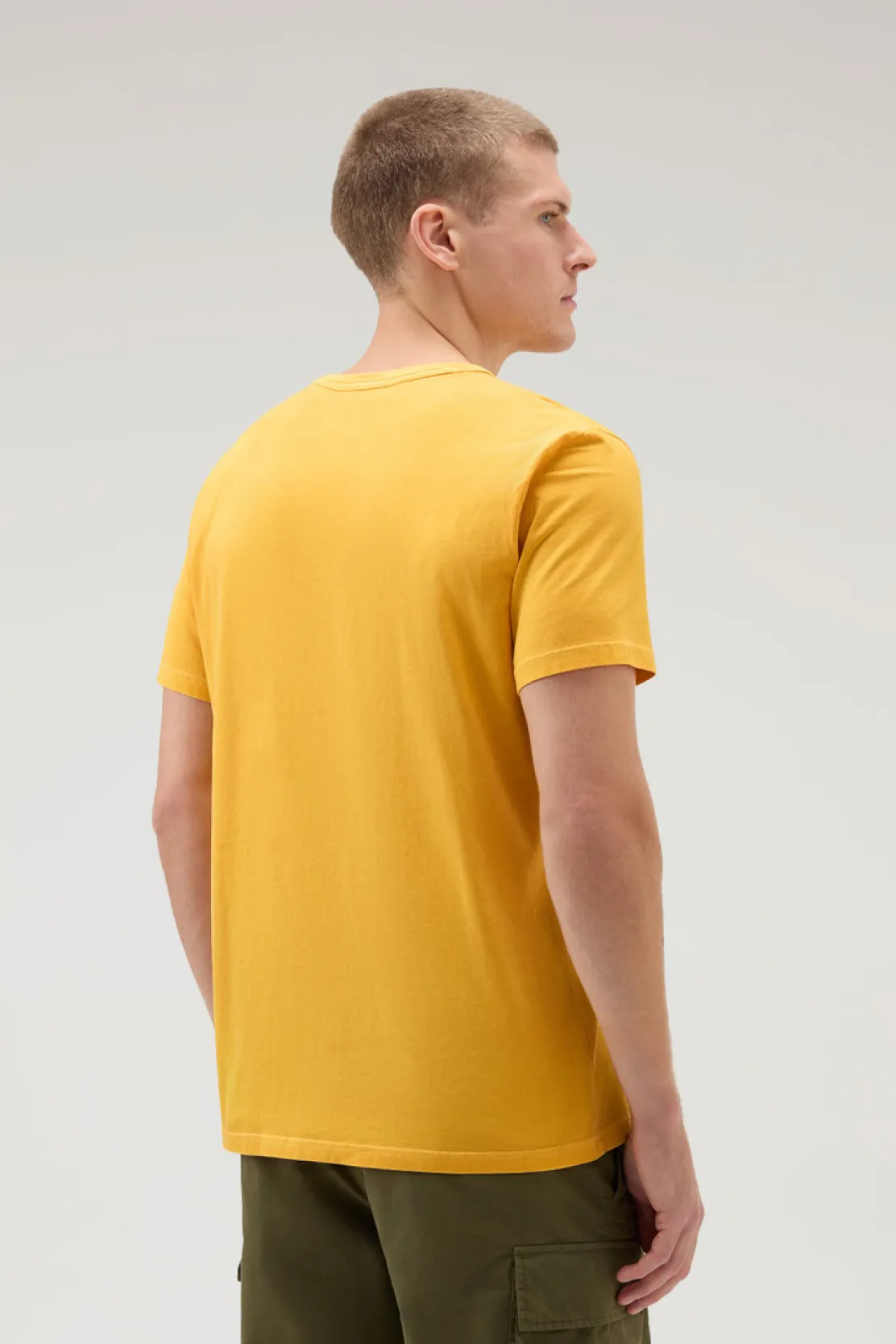 T-shirt>Woolrich T-shirt Tinta In Capo In Puro Cotone Golden Glow