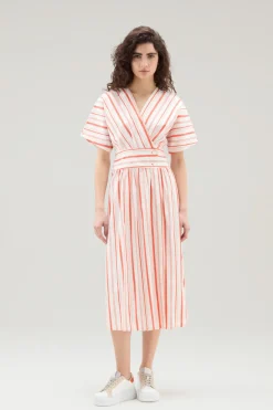 Vestiti e gonne>Woolrich Vestito A Righe In Popeline Di Misto Cotone Plaster White Stripe
