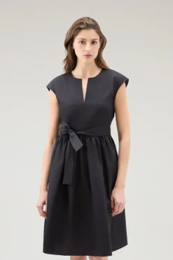 Vestiti e gonne>Woolrich Vestito Corto In Popeline Di Puro Cotone Black