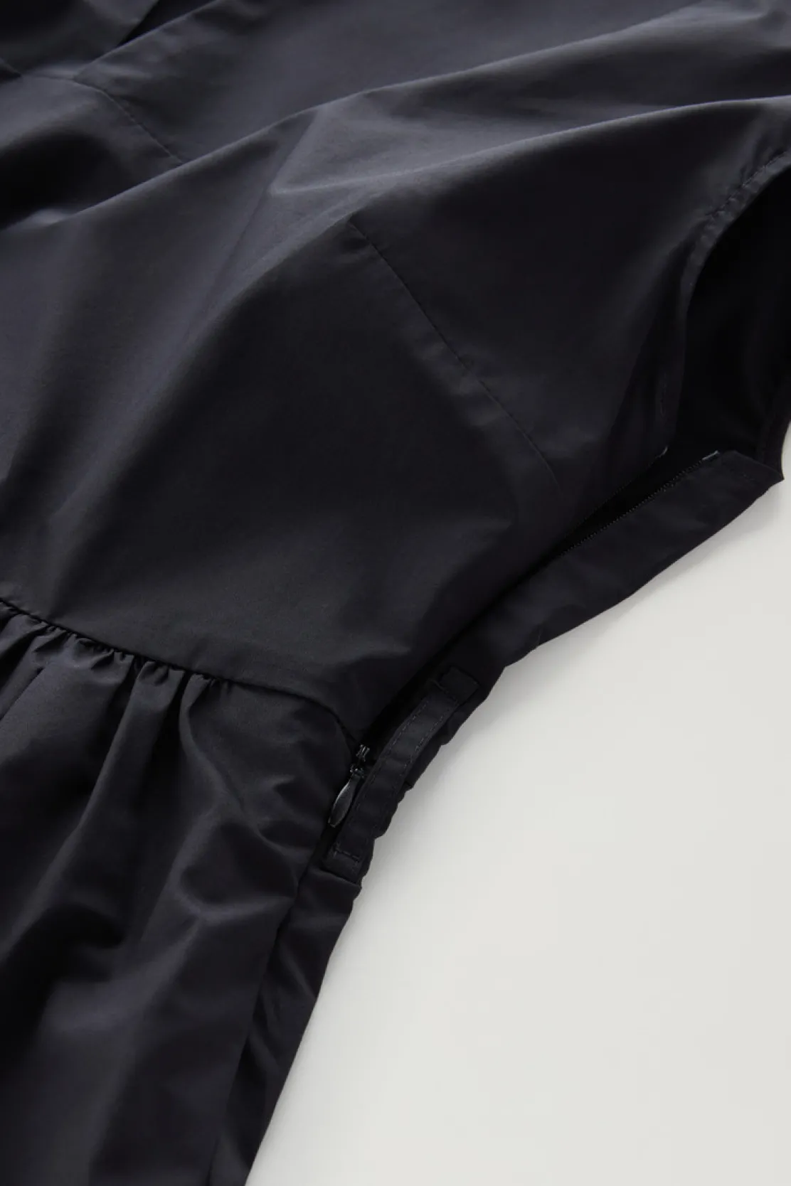 Vestiti e gonne>Woolrich Vestito Corto In Popeline Di Puro Cotone Black